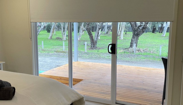 Newland View - Relax, unwind and enjoy - close to Encounter lakes and Beach. in Encounter Bay
