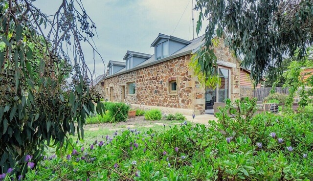 *Newly relisted* Coach House at Lisdillon Vineyard in Little Swanport