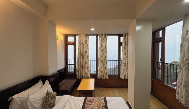 Ninamma Hotel in Upper Sichey
