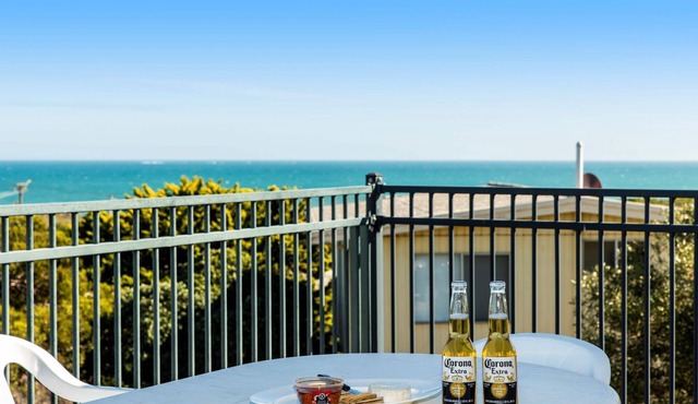Ninettas View - Budget beachside accommodation in Guilderton