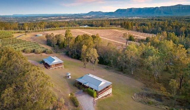 North Lodge Estate Cottages in Pokolbin