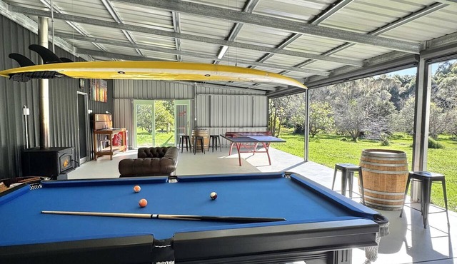 Oak Tree Cottage Denmark: Games Room + Pets, Mins to Town, Sleeps 6 in Denmark