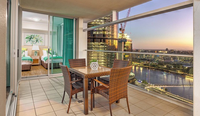 Oasis Retreat Level 27 in Casino Towers in Brisbane