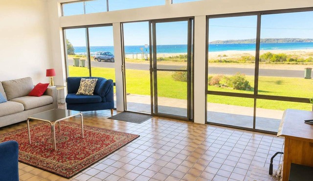 Ocean Front on Malibu in Bawley Point