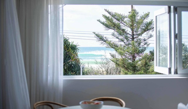Ocean View Bilinga Stay | Sauna, E-Bikes, Surf, Unit 1 in Bilinga