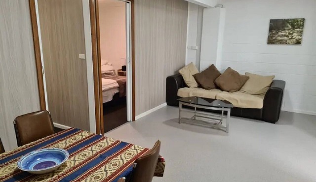 Orchard Apartment Devonport in Don