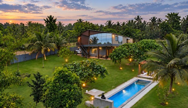 Oxy Village Resort by DeVerveil in Kumbalgod