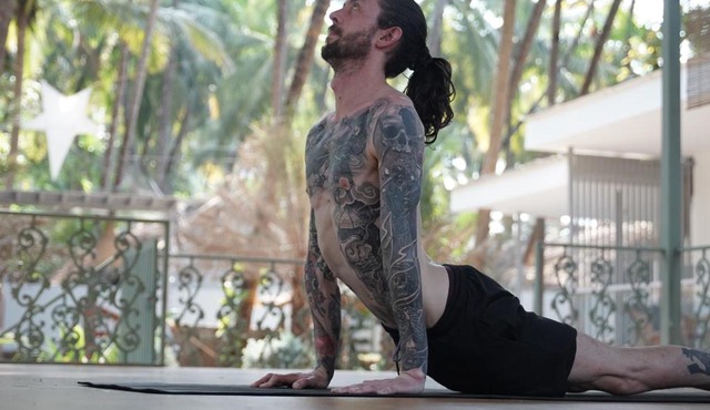 Palm Trees Yoga Resort