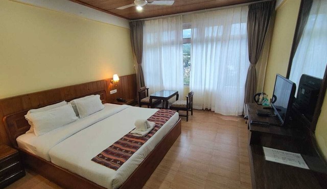 Pemaling Lords Inn Dirang in West Kameng