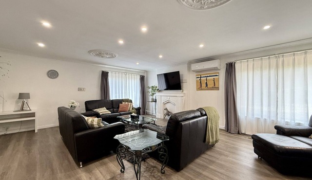 Penlink Lodge -Base To Explore Mornington Peninsula in Langwarrin