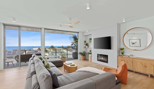 Penthouse Luxury Panoramic Views in central Ocean Grove in Ocean Grove