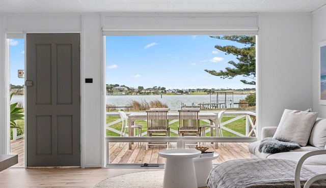 Percys Place- Waterfront, pet and family friendly in Goolwa