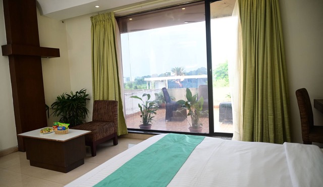 Pipul Utkal Continental in Jharsuguda