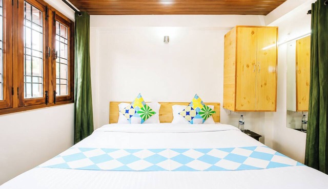 Premium Hotel Naini R Residency