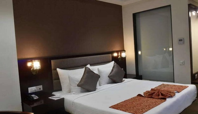 Pride Hotel & Convention Centre Indore in Indore