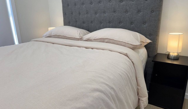 Private Ensuite Room | Brand New | AC | Fast Wi-Fi in Menangle Park