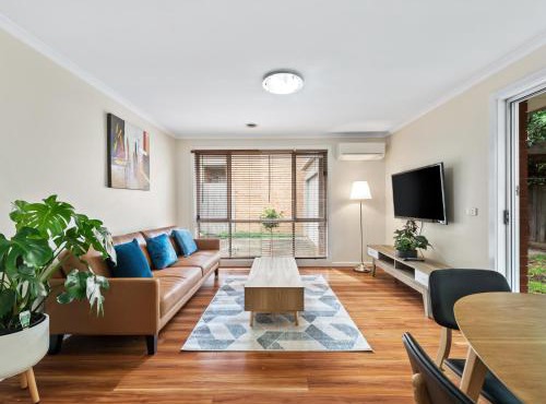 PRIVATE ROOM 1 and PRIVATE ROOM 3 beside Monash University in Clayton in Clayton North