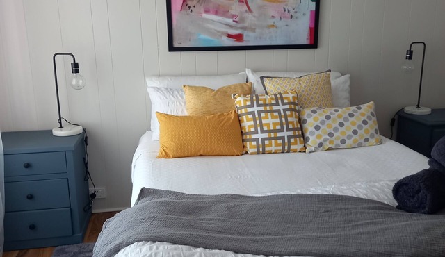 Private self-contained Cottage on working farm in Undera, Northern Victoria. in Undera