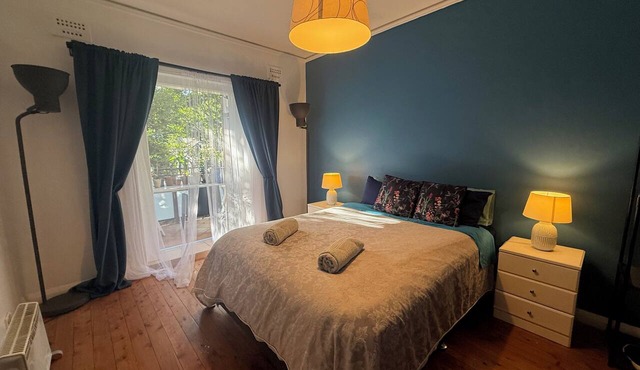 Quiet and central Manly location. 5 Minutes walk to the beach! in Manly