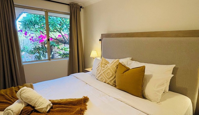 Quiet Leafy Retreat- 10 minutes to in Yokine