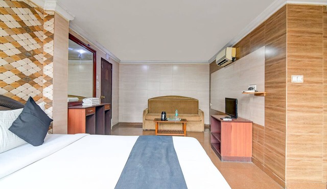 Raj Palace- by Brill Rooms in Barasat