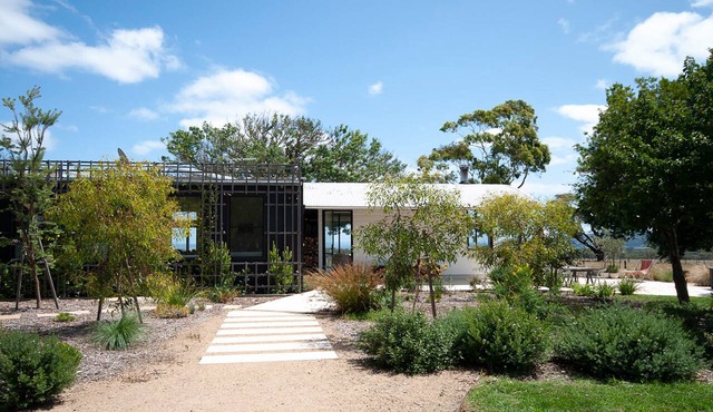 Red Hill Ridge - Stunning Rural Property in DROMANA
