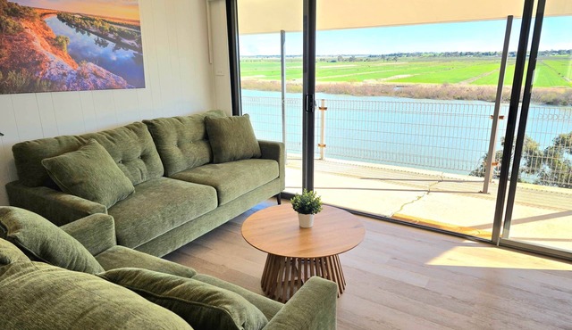 RiverBed Rise in Tailem Bend