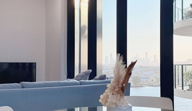RiverView Breeze Hamilton 3B2B with Free Parking in Hamilton