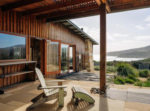 Roaring Beach House in Nubeena