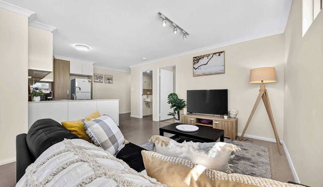 Rockingham 2BR Hideaway Near Shops & Beach in Rockingham