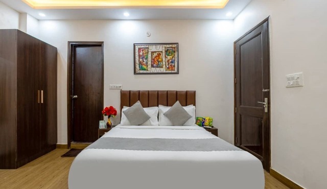 Roomshala Hotel Home Stay