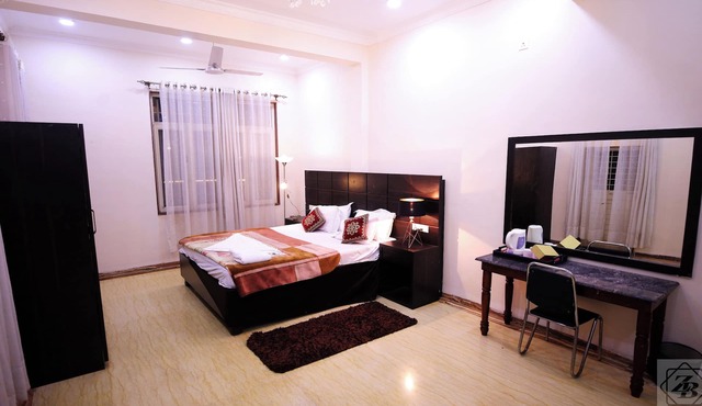 Rose Garden Resort DAULATABAD FORT in Chhatrapati Sambhajinagar