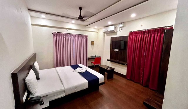 ROYAL WOOD PREMIER in Bengaluru