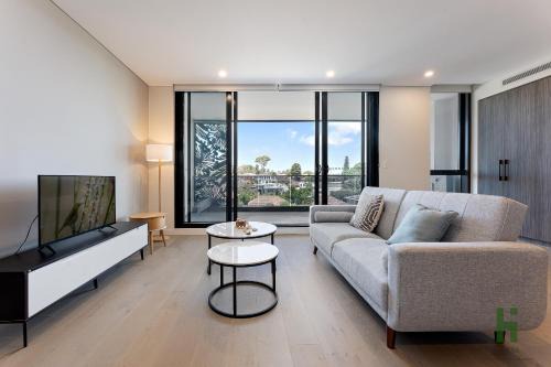 Ryde Bright Cozy 2B2B Apartment in Sydney
