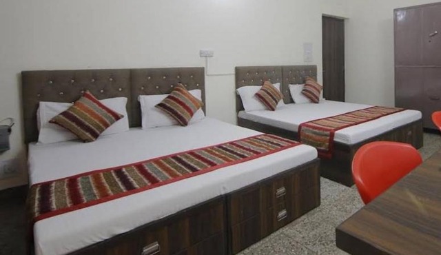 Sadhu Guest house
