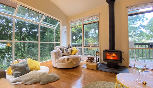Sassafras Treehouse in The Dandenong Ranges, Victoria in Sassafras
