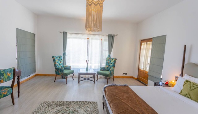 Seclude Ramgarh Willows