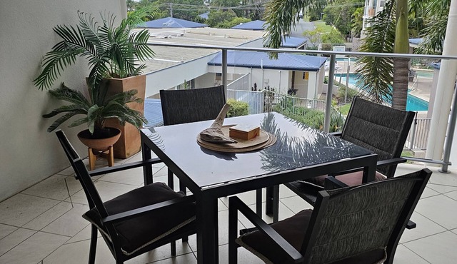 Self-contained 1 bedroom apartment within a resort complex. in Battery Hill