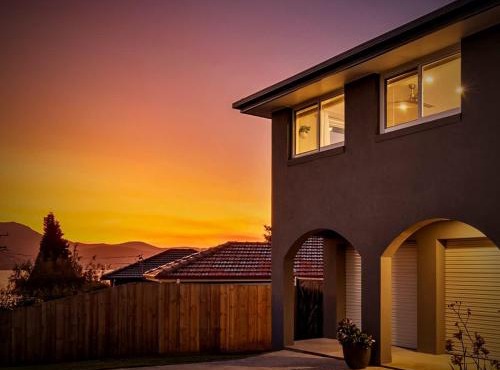 Serene Oceana - Savoring the gentle Tassie breeze in Tranmere