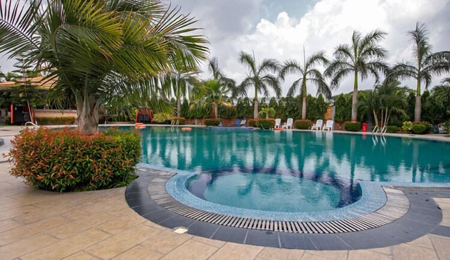 Shaira Garden Resort
