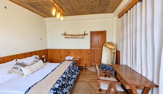 Shanay Hostel & Cafe in Shoja