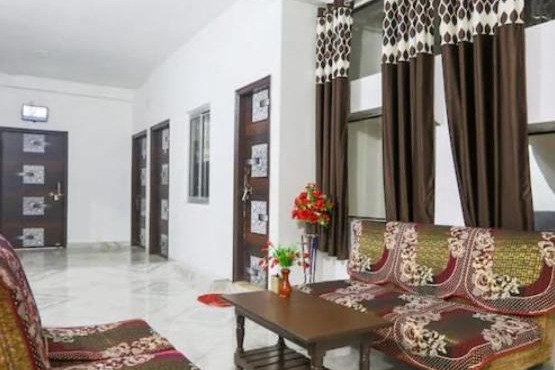 Shiv ganga guest house in Varanasi