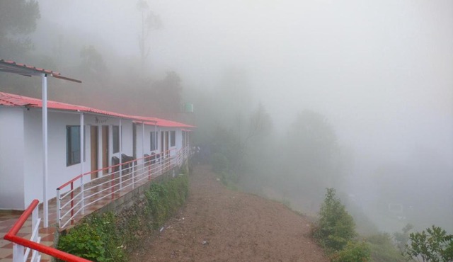 Shree Neelkanth Resort in Gupta Kāshi