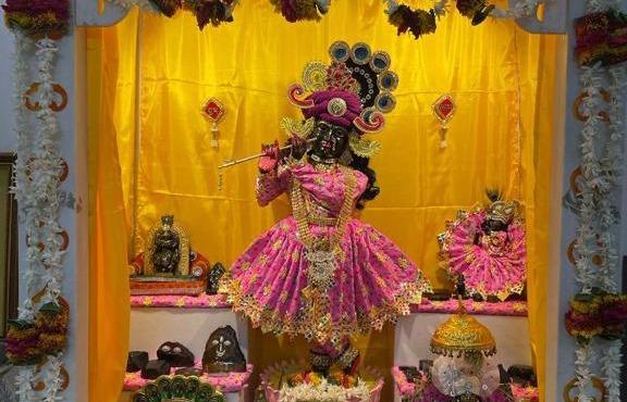 Shree Radhe Dham Homestay