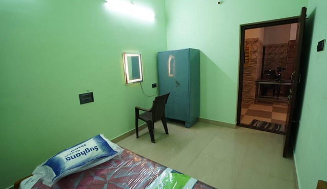 Snk MAHAL in Tiruchirappalli