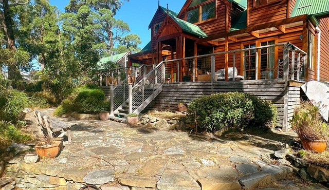 Snug Sanctuary - A gem in the forest 20 min to CBD in Lower Snug
