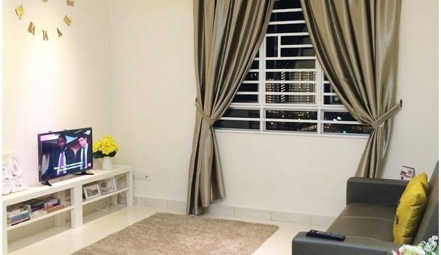 SPACIOUS & CLEAN Apartment Penang in Bayan Lepas