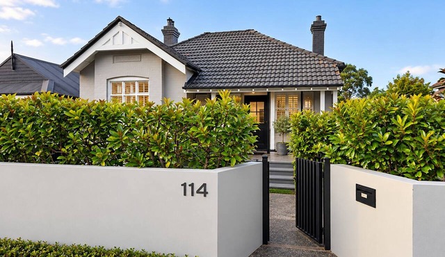 Spacious Modern Willoughby Home | Minutes to Sydney CBD in Willoughby