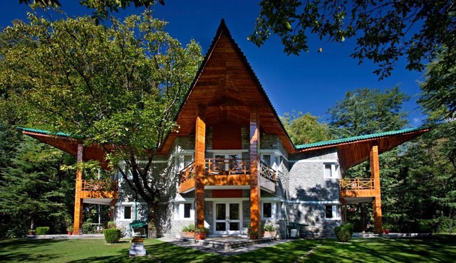Span Resort & Spa, Manali - A Luxury Riverside Resort