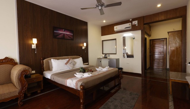 SPARV Aulakhs Resort